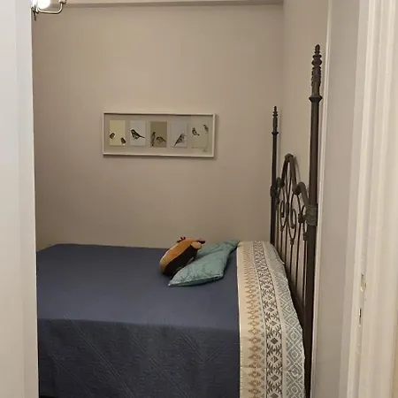 Syntagma Plaka Getaway