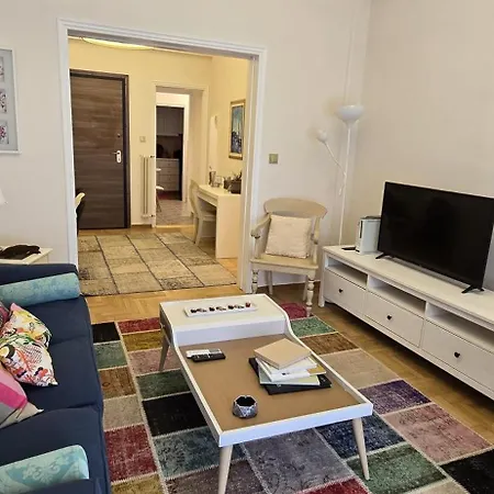 Syntagma Plaka Getaway * Ateny